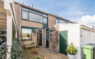 Stuiverakker 9