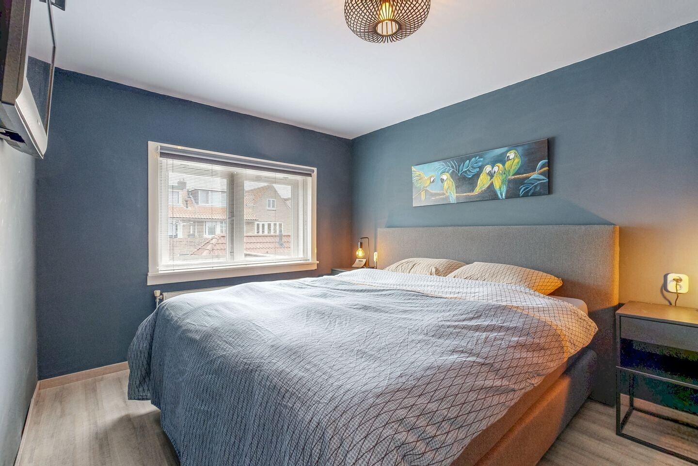 Tussenwoning te koop: Esdoornlaan 12, Zaandijk