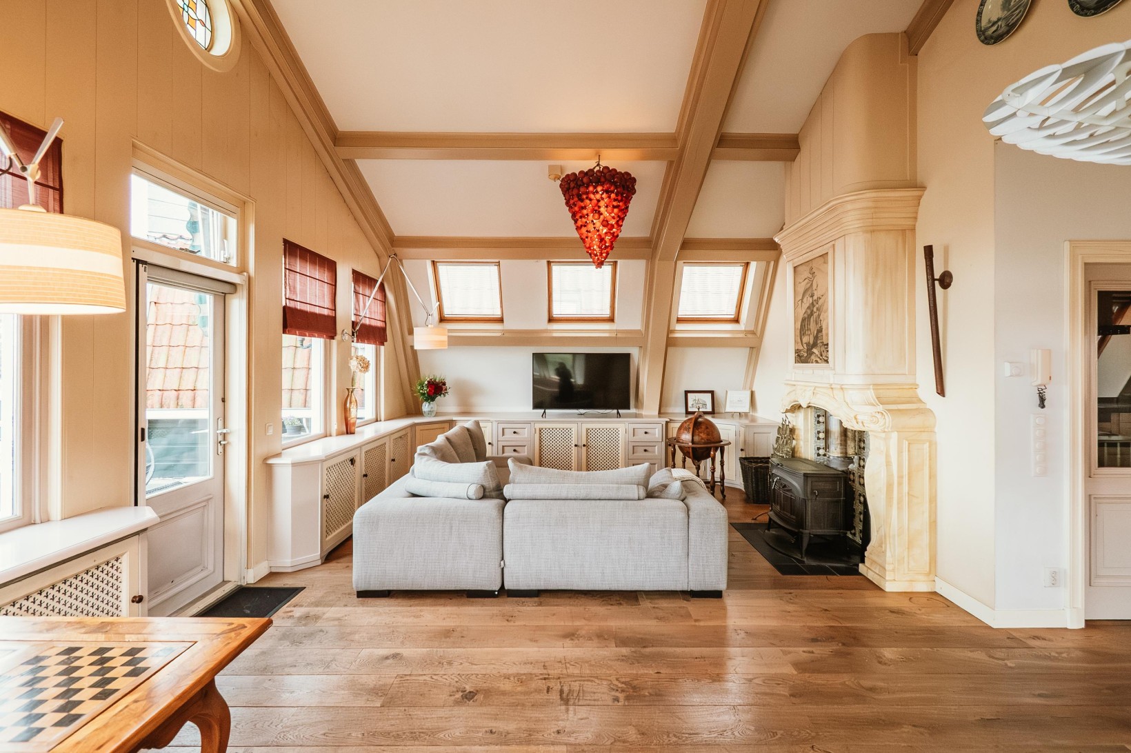 Hoekwoning te koop: Lagedijk 12C, Zaandijk