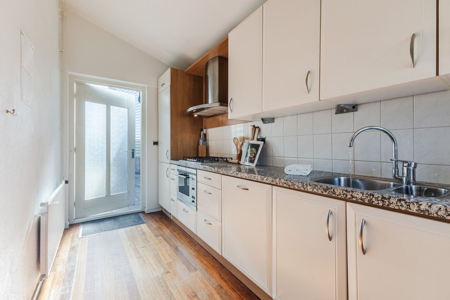 Hoekwoning te koop: Lagedijk 36, Zaandijk