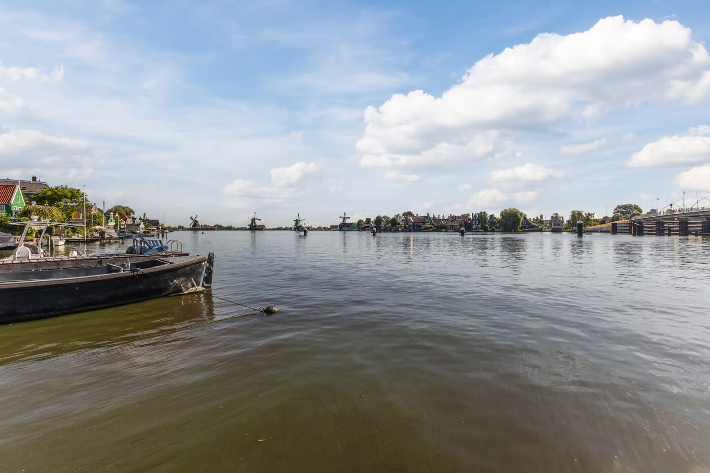 Hoekwoning te koop: Lagedijk 36, Zaandijk
