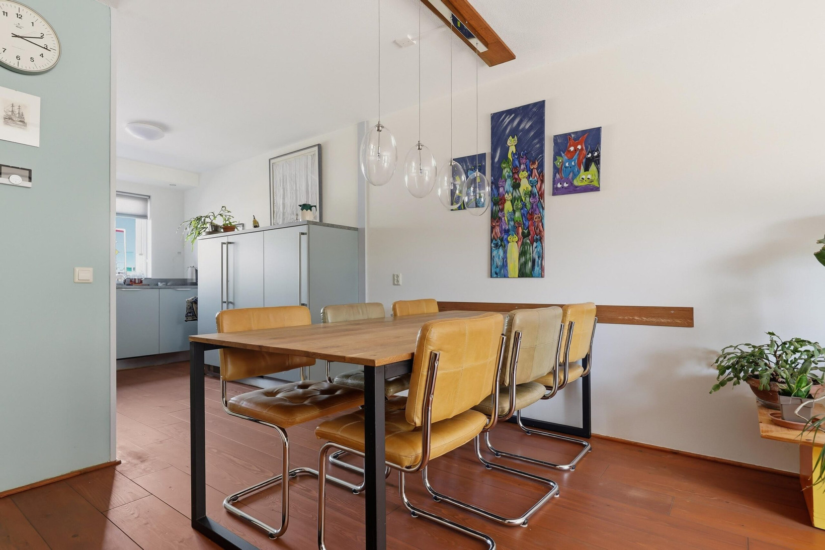 Tussenwoning te koop: Claude Debussystraat 56, Zaandijk