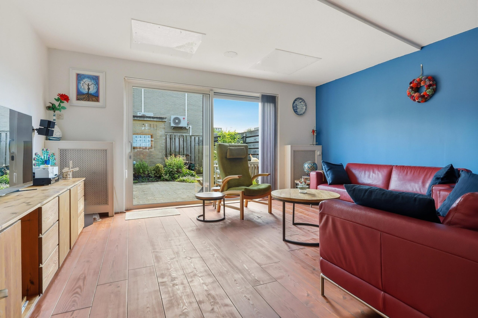 Tussenwoning te koop: Claude Debussystraat 56, Zaandijk