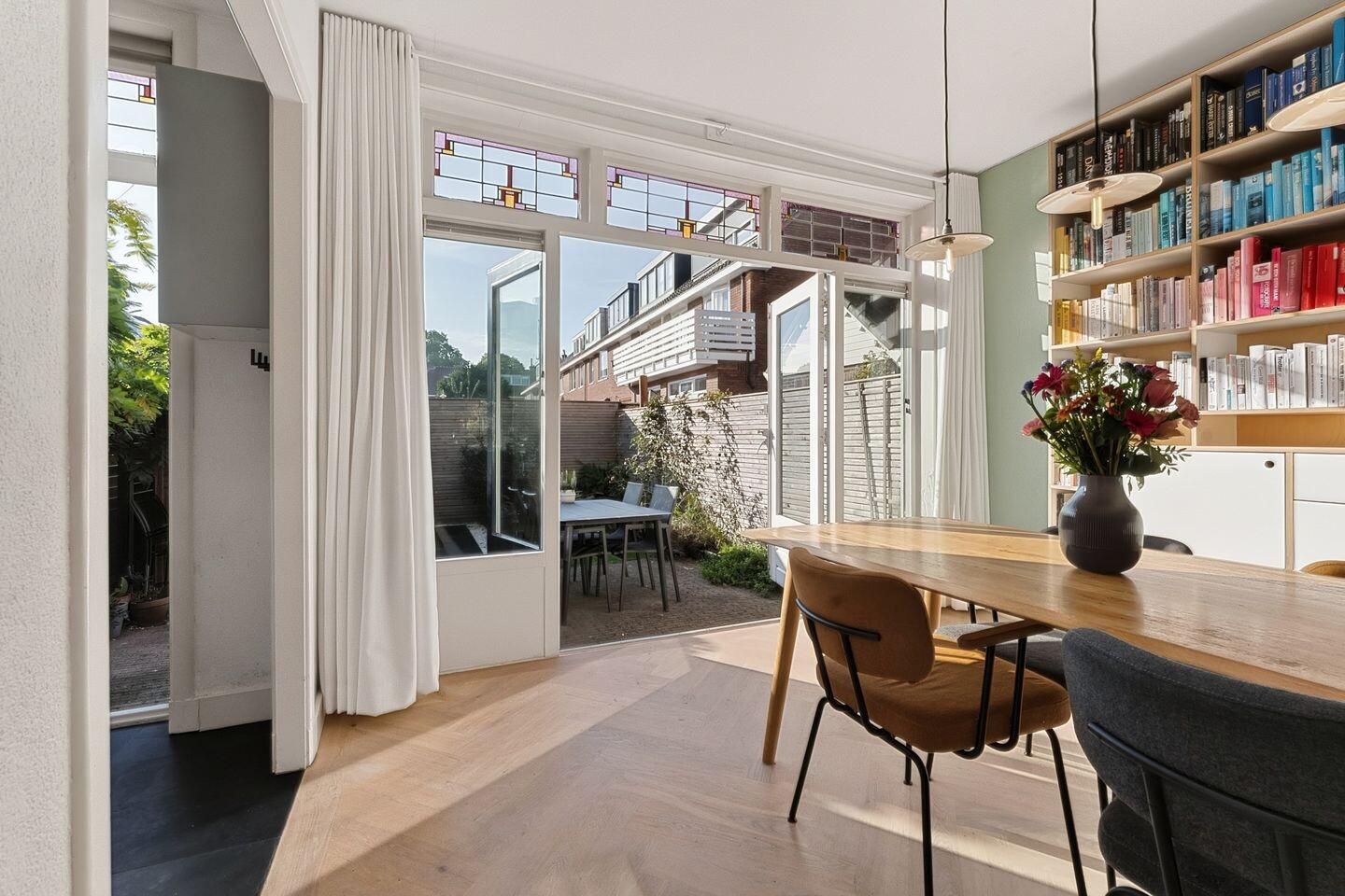 Tussenwoning te koop: Tuinkade 37, Zaandijk