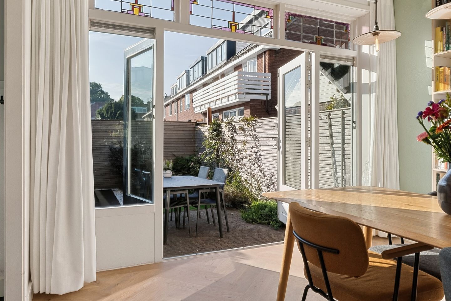 Tussenwoning te koop: Tuinkade 37, Zaandijk