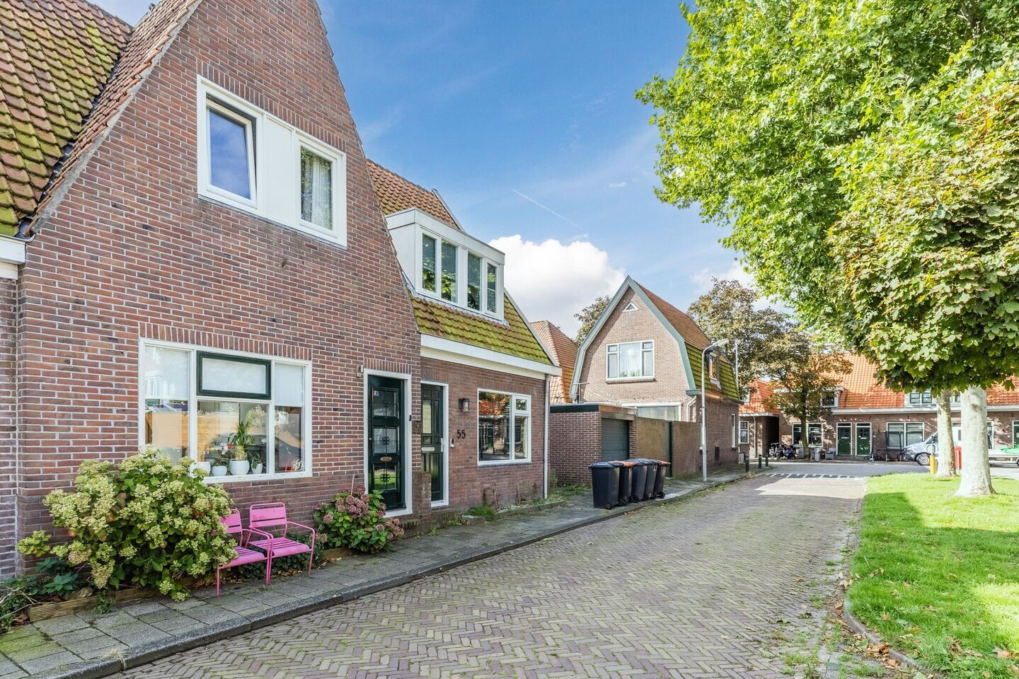 Tussenwoning te koop: Tuinstraat 53, Zaandijk