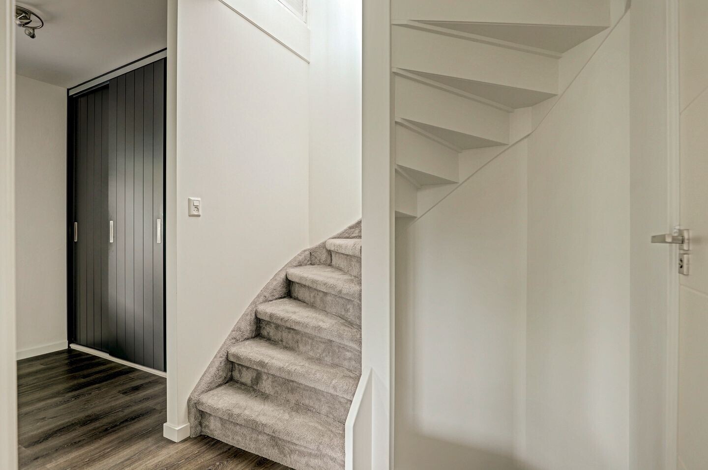 Tussenwoning te koop: Triangelhof 174, Zaandijk