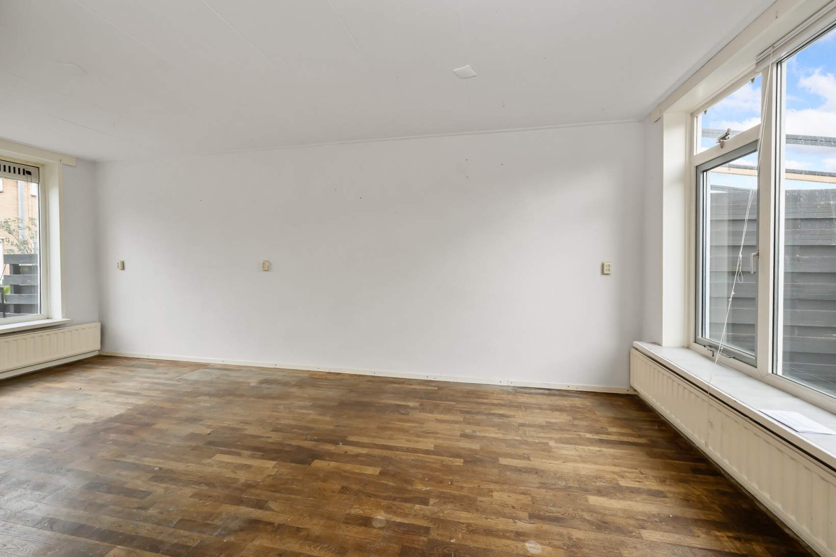 Tussenwoning te koop: De Appelboomstraat 14, Westzaan