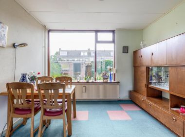 Tussenwoning te koop: Leeuwerikstraat 6, Westzaan