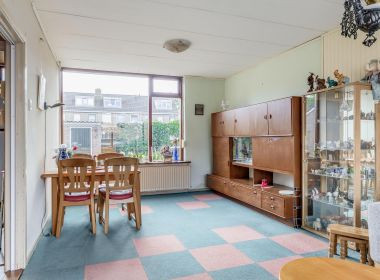Tussenwoning te koop: Leeuwerikstraat 6, Westzaan
