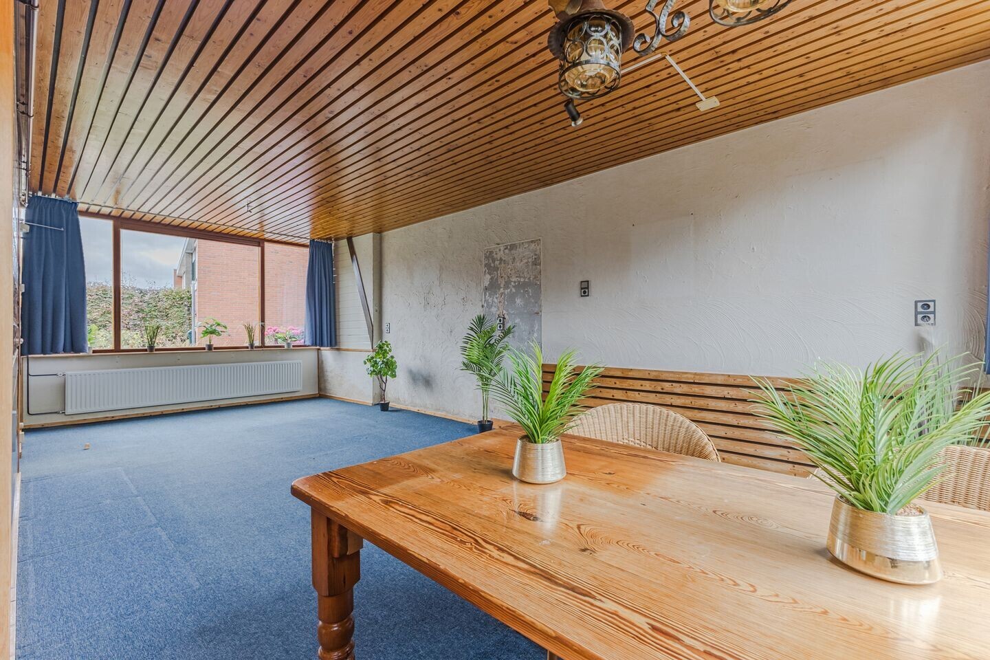 Tussenwoning te koop: Roerdompstraat 19, Westzaan