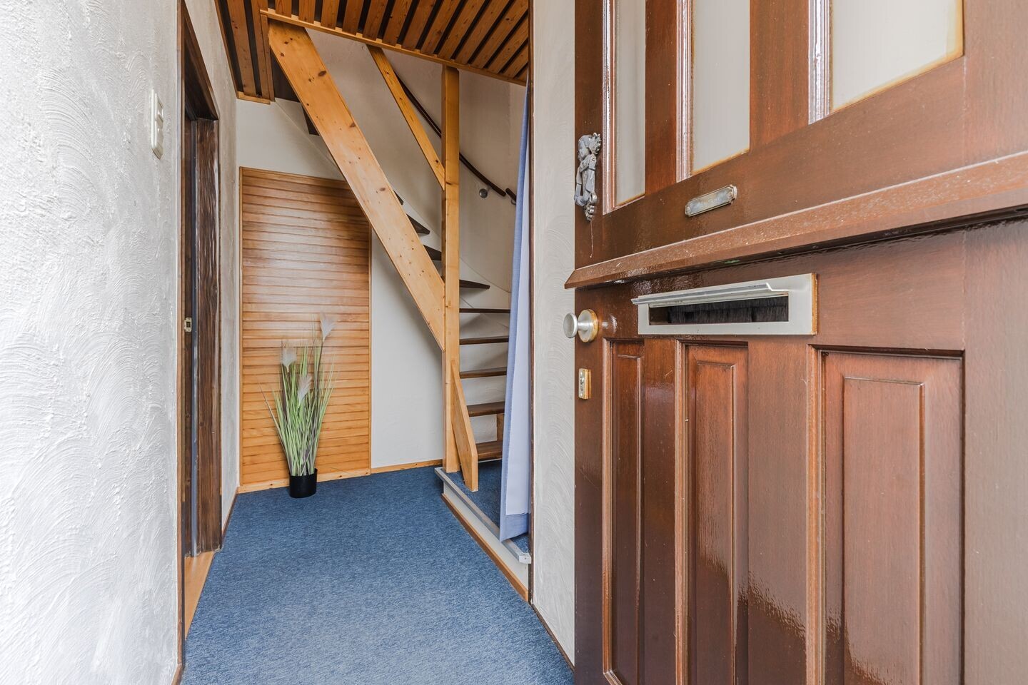 Tussenwoning te koop: Roerdompstraat 19, Westzaan
