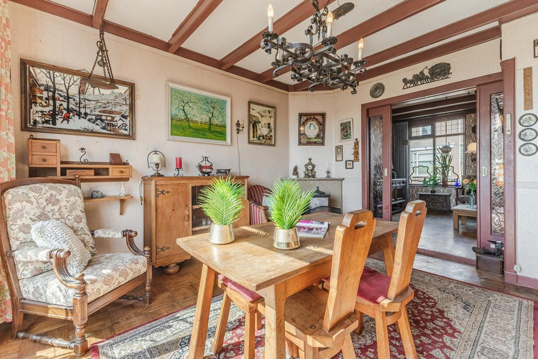 Hoekwoning te koop: Overtoom 17, Westzaan