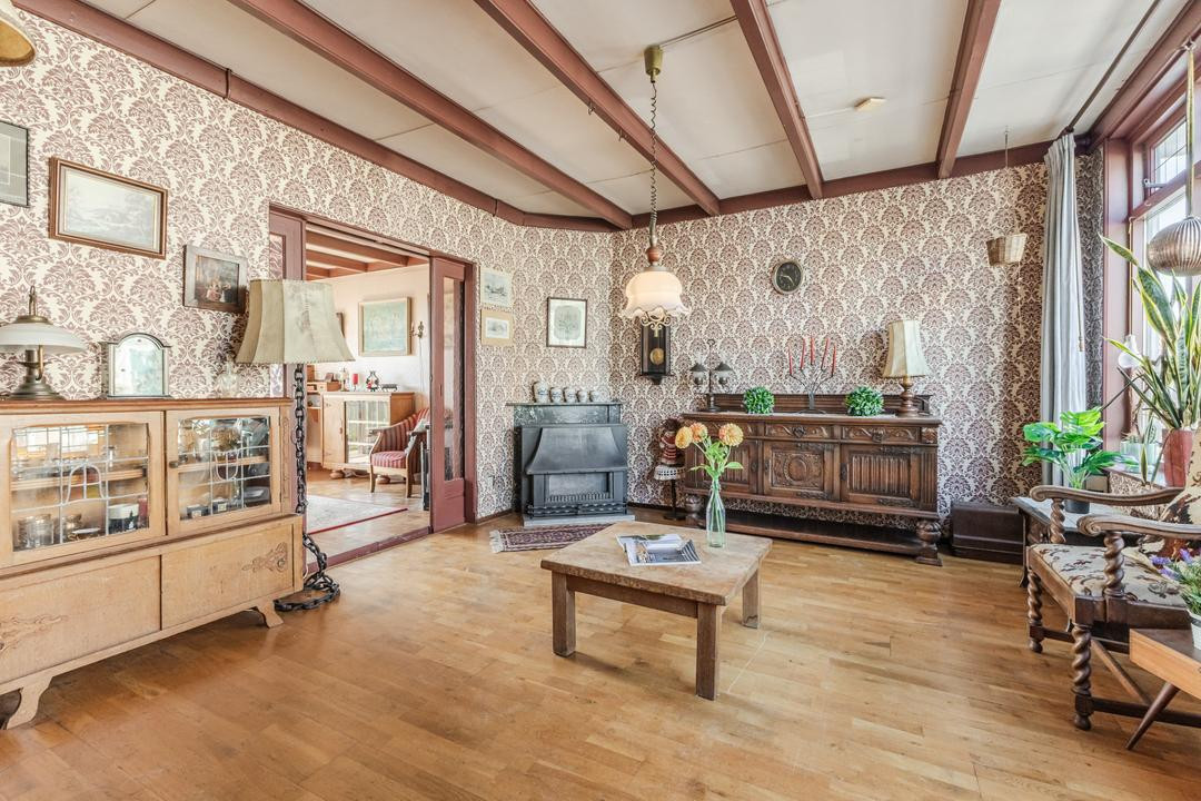 Hoekwoning te koop: Overtoom 17, Westzaan