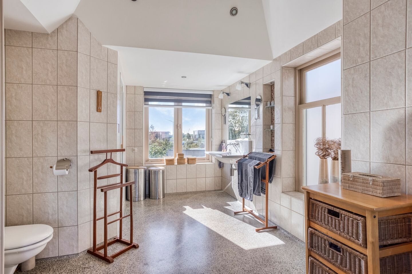 Vrijstaande woning te koop: Veldweg 43, Westzaan