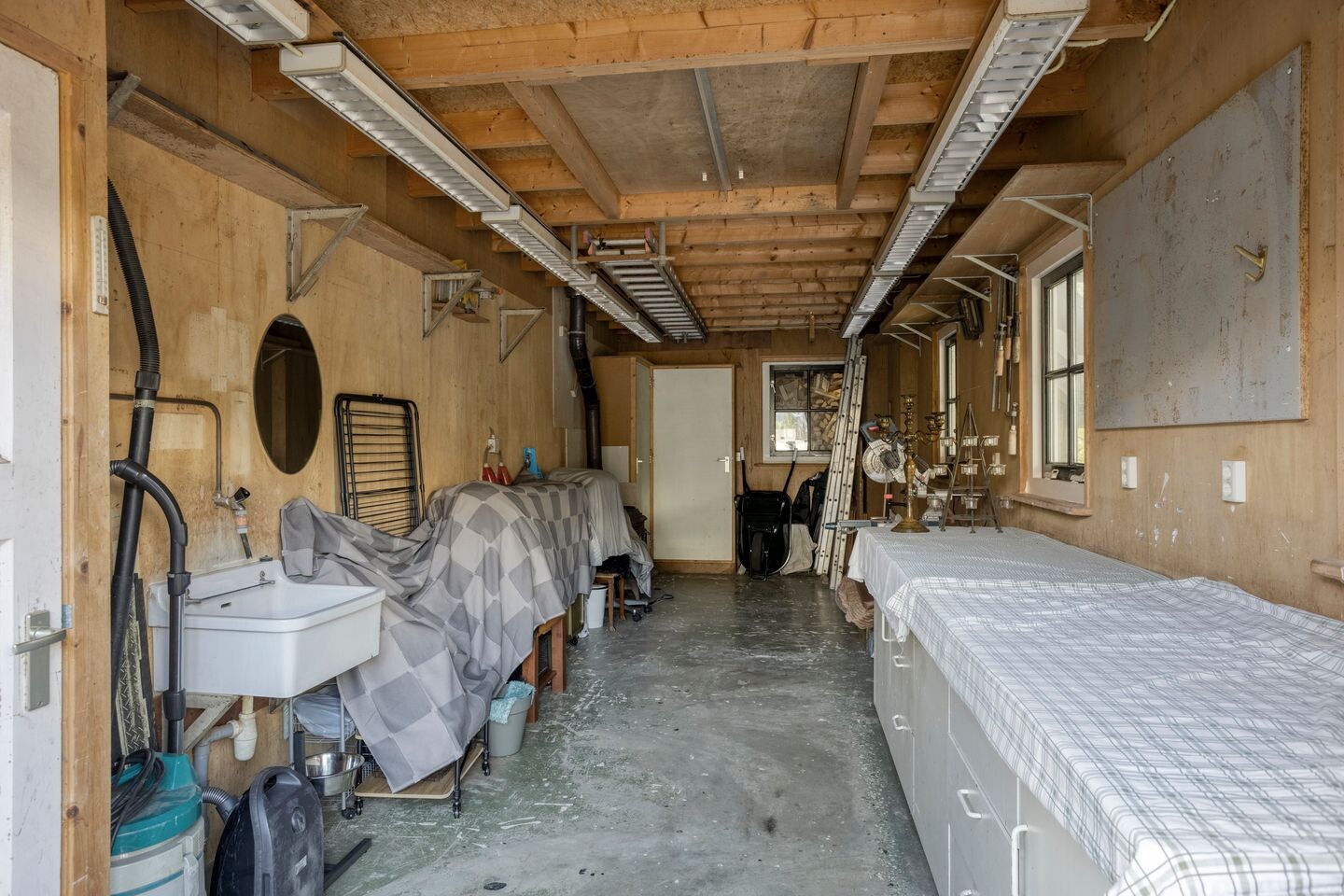 Vrijstaande woning te koop: Veldweg 43, Westzaan