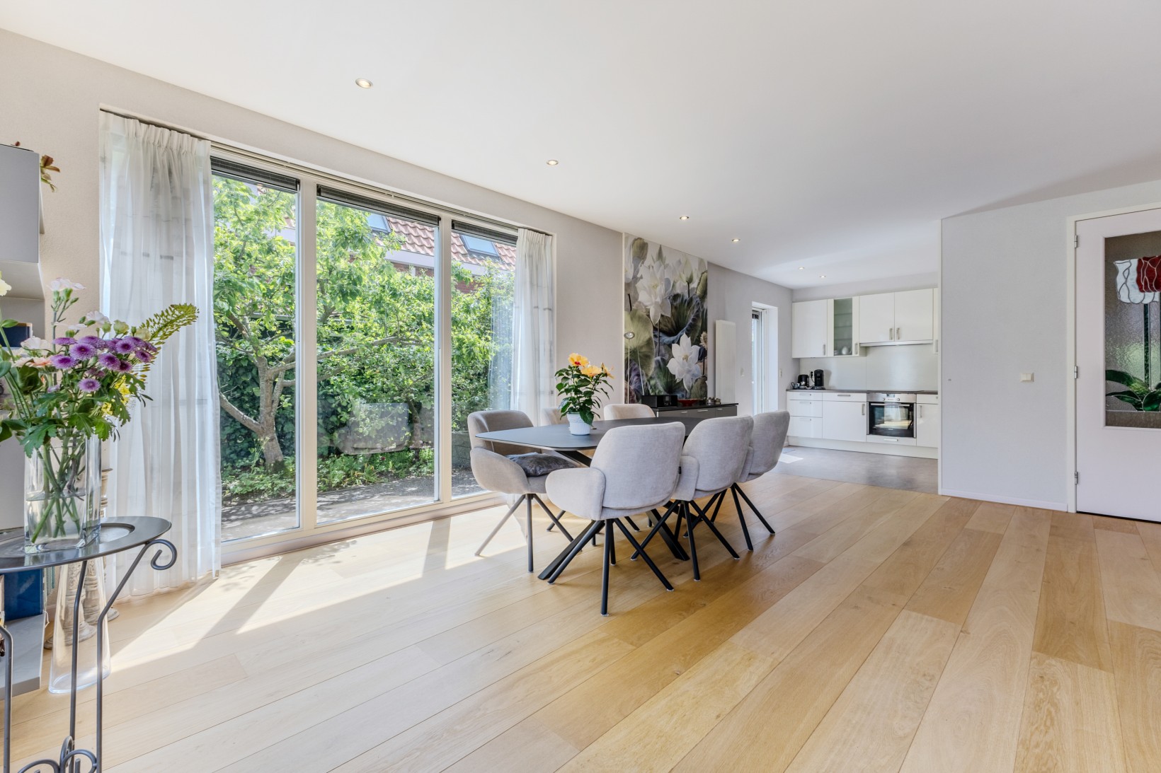 Twee-onder-één-kap te koop: J.J. Allanstraat 266A, Westzaan