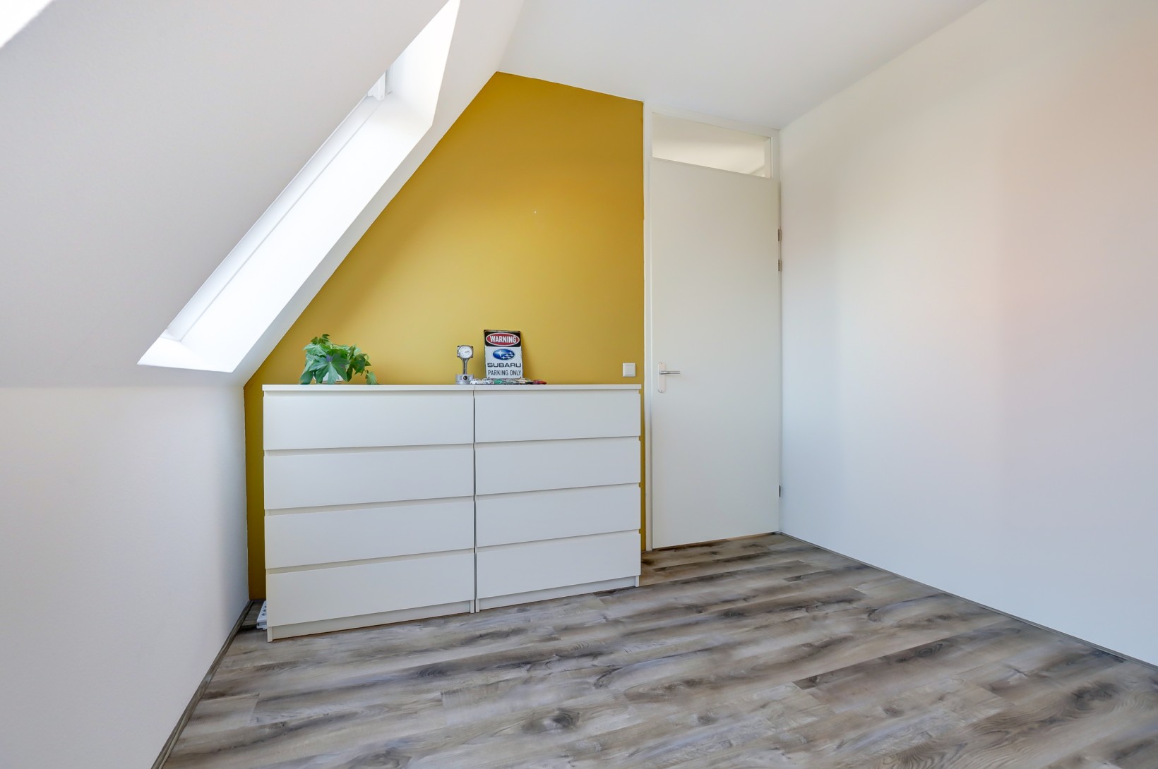 Twee-onder-één-kap te koop: J.J. Allanstraat 270, Westzaan