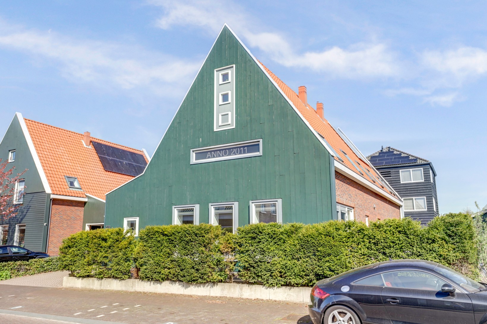 Twee-onder-één-kap te koop: J.J. Allanstraat 270, Westzaan