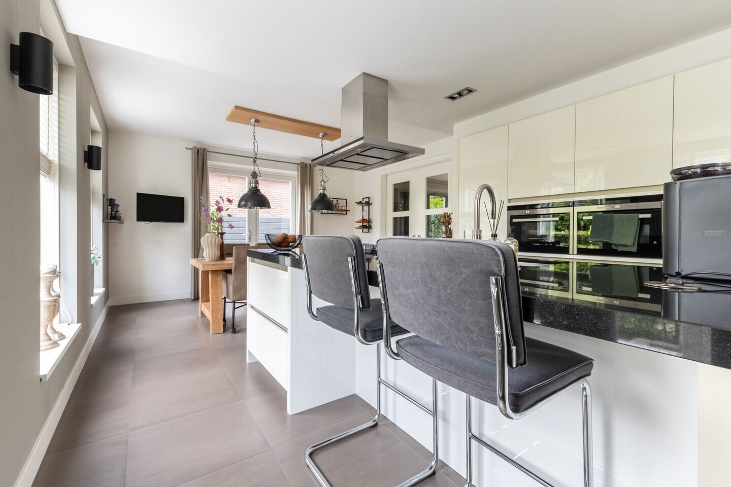 Vrijstaande woning te koop: Weiver 109, Westzaan