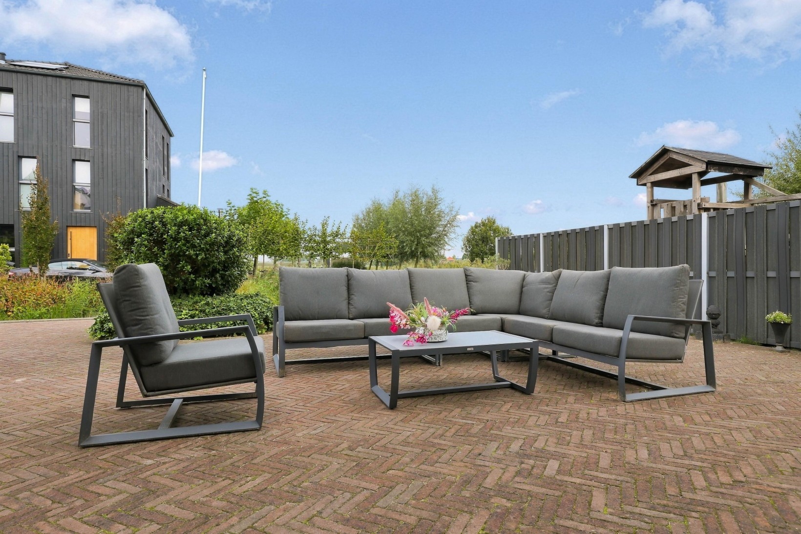 Vrijstaande woning te koop: Weiver 121, Westzaan