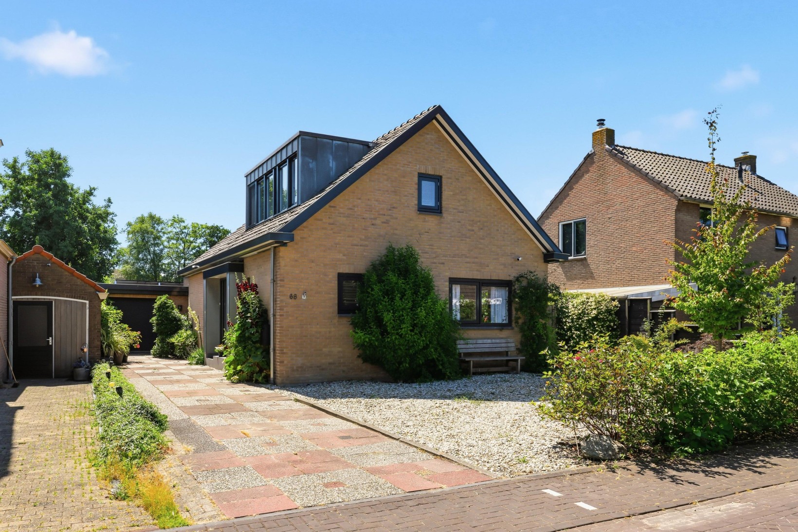 Vrijstaande woning te koop: Weiver 68, Westzaan