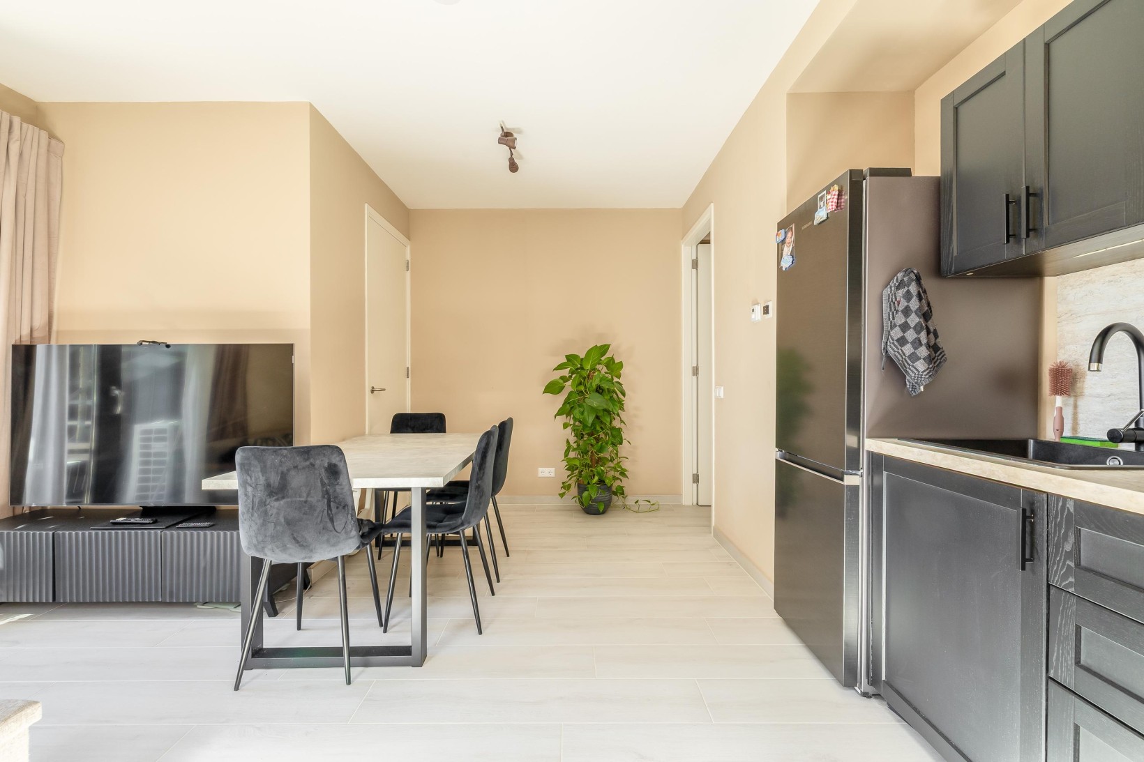 Appartement te koop: Vlietsend 49L, Krommenie
