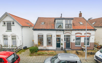 Emmastraat 15