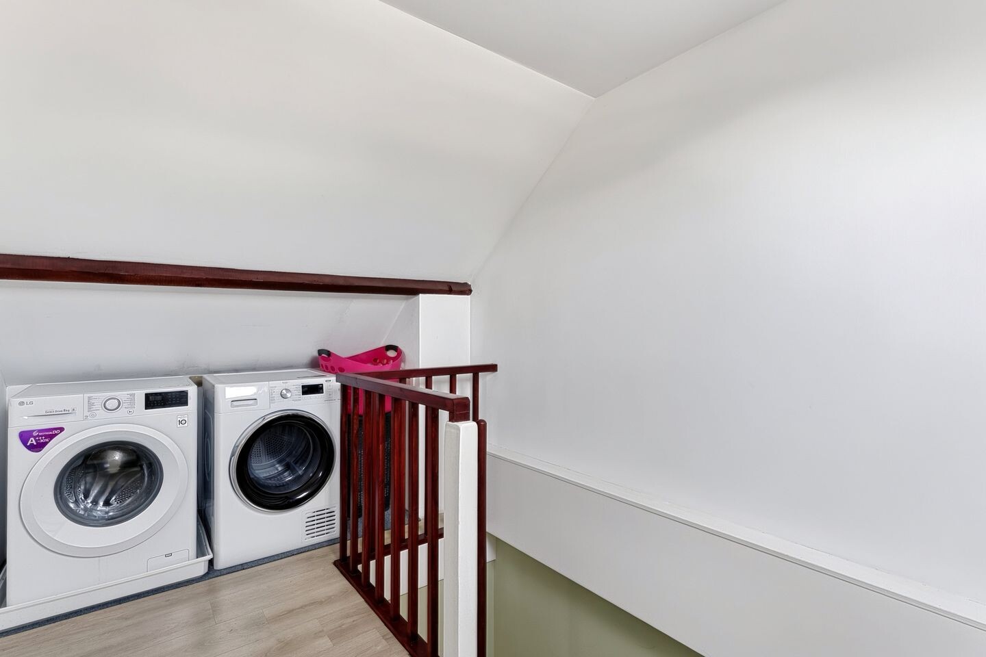 Tussenwoning te koop: Witte Klaverlaan 59, Krommenie