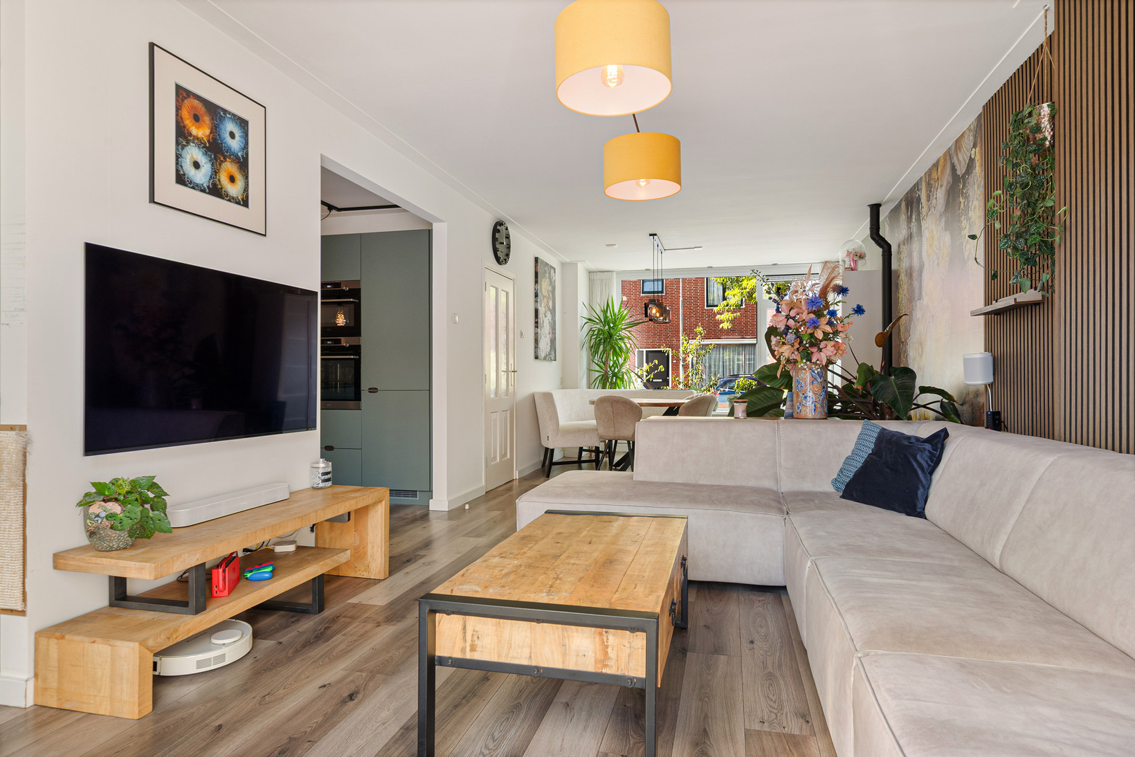 Tussenwoning te koop: Vogelmelkstraat 9, Krommenie