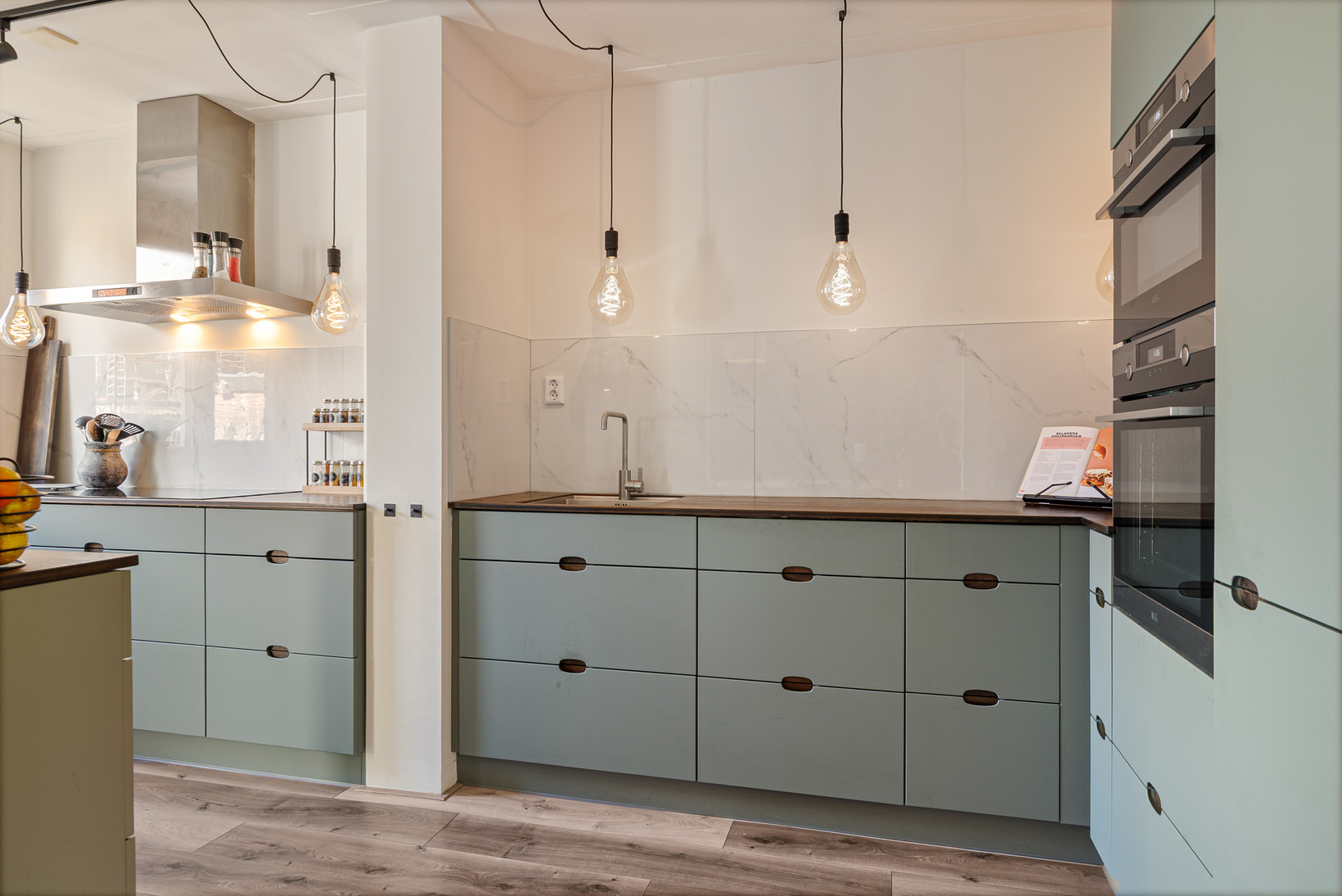 Tussenwoning te koop: Vogelmelkstraat 9, Krommenie