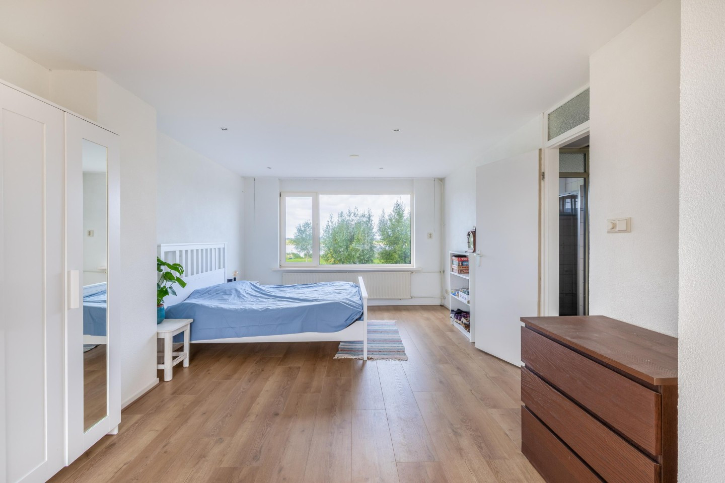 Tussenwoning te koop: Van Allenstraat 3, Krommenie