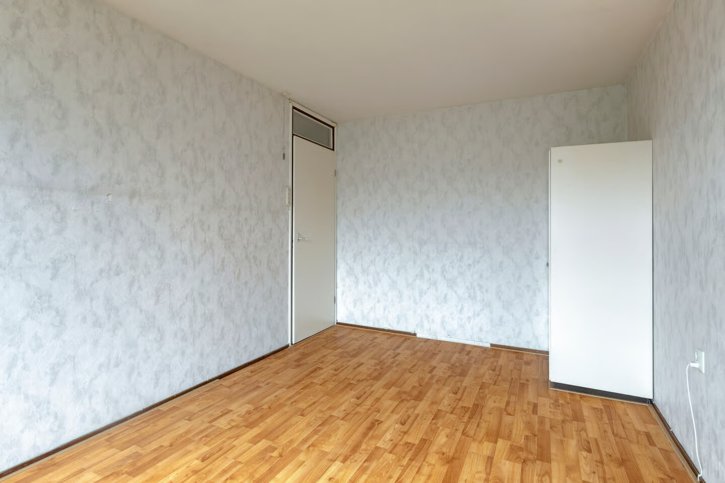 Tussenwoning te koop: Neptunuslaan 202, Krommenie