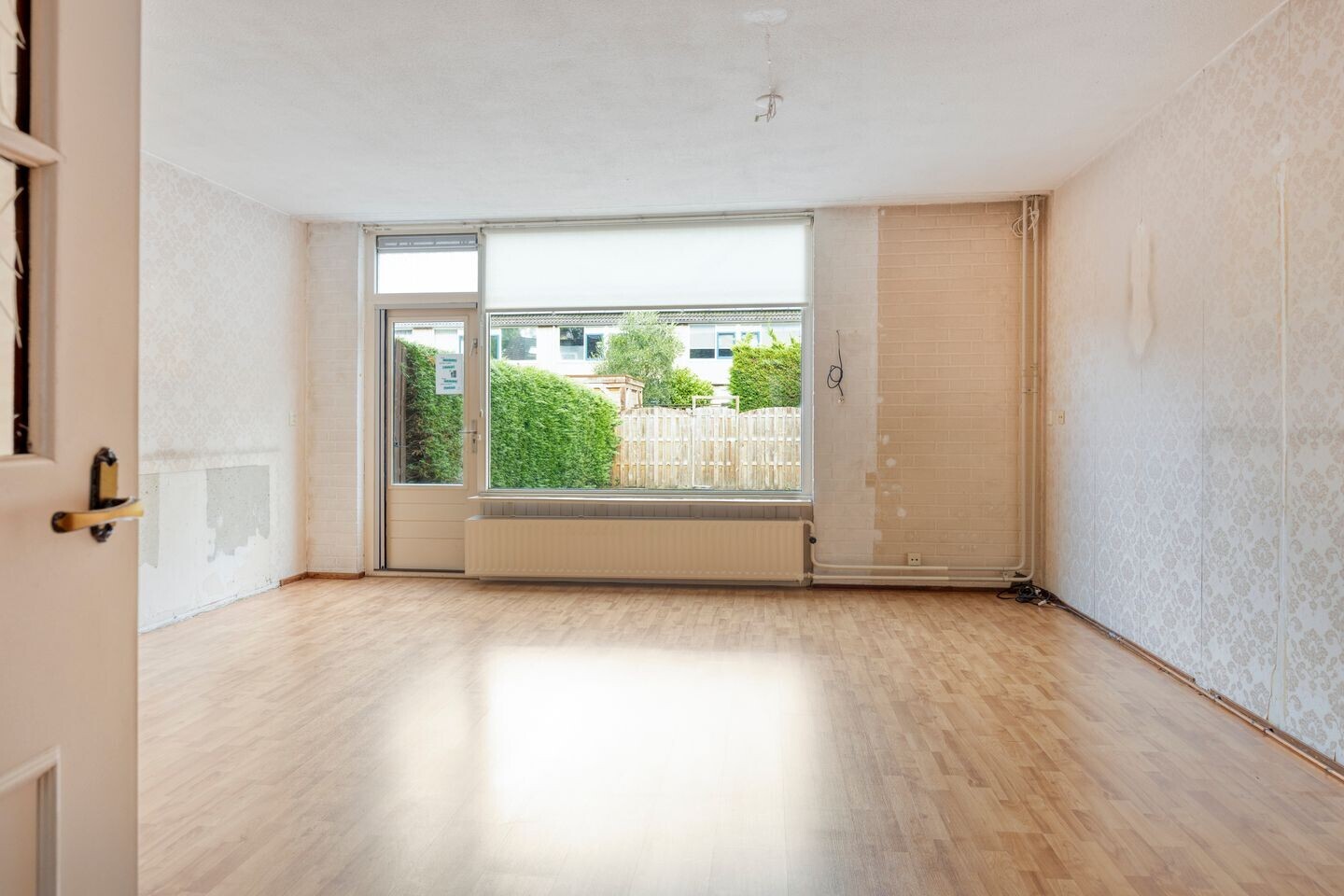 Tussenwoning te koop: Neptunuslaan 202, Krommenie