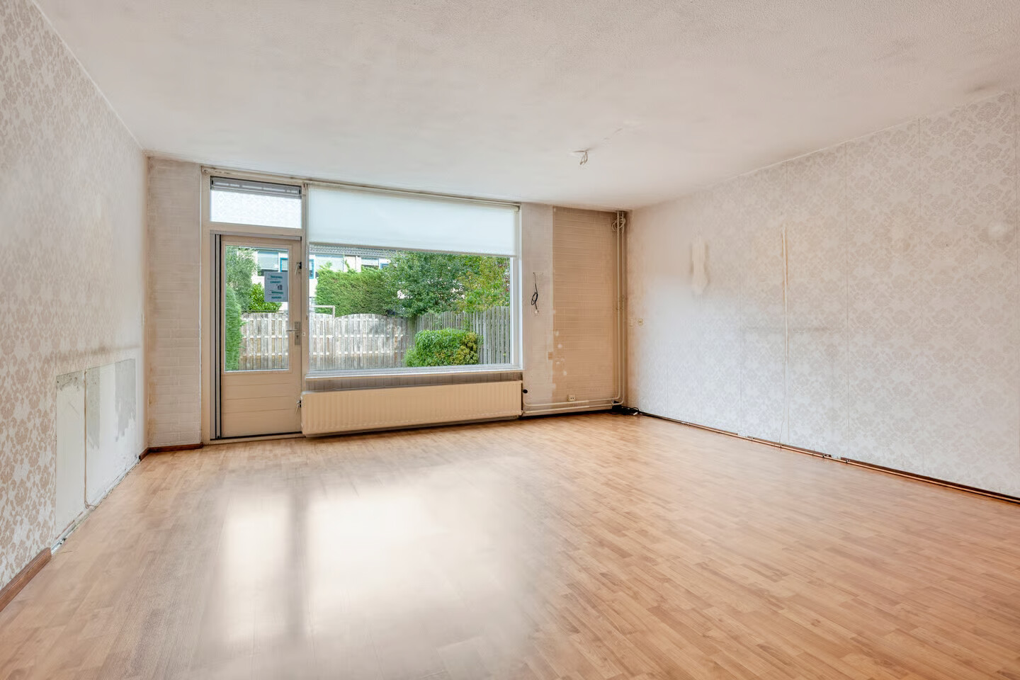 Tussenwoning te koop: Neptunuslaan 202, Krommenie