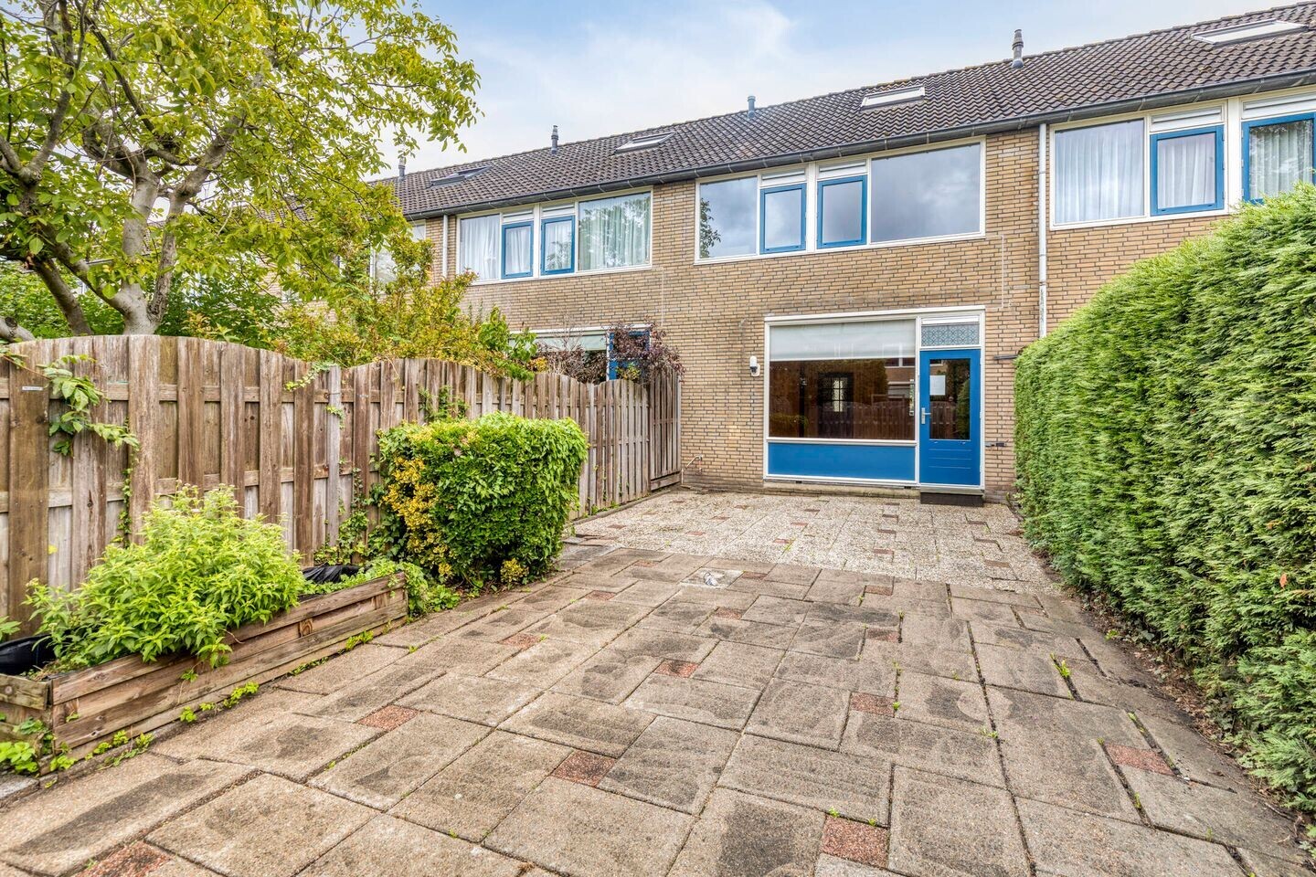 Tussenwoning te koop: Neptunuslaan 202, Krommenie