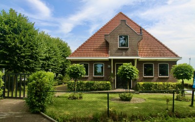 Dorpsstraat 73