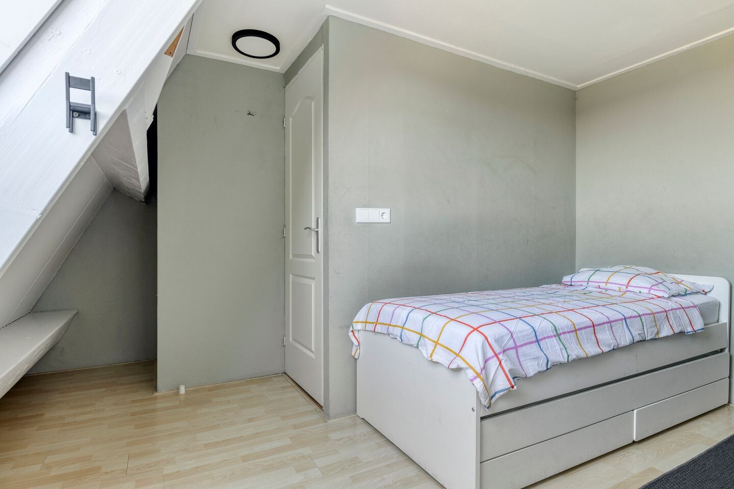 Hoekwoning te koop: Dorpsstraat 484, Assendelft