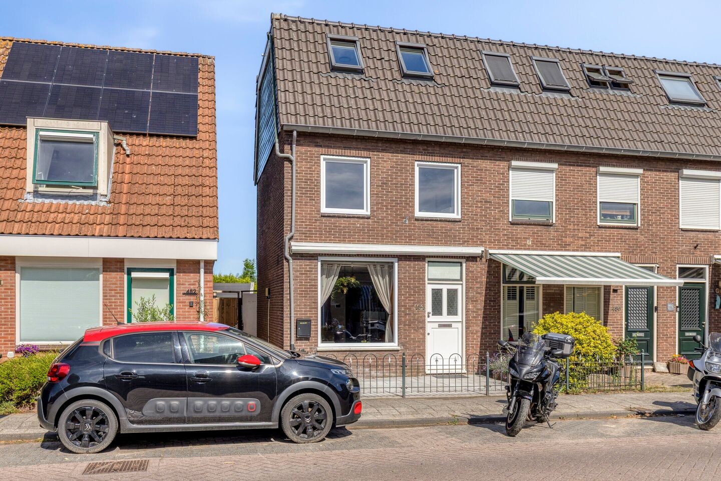 Hoekwoning te koop: Dorpsstraat 484, Assendelft