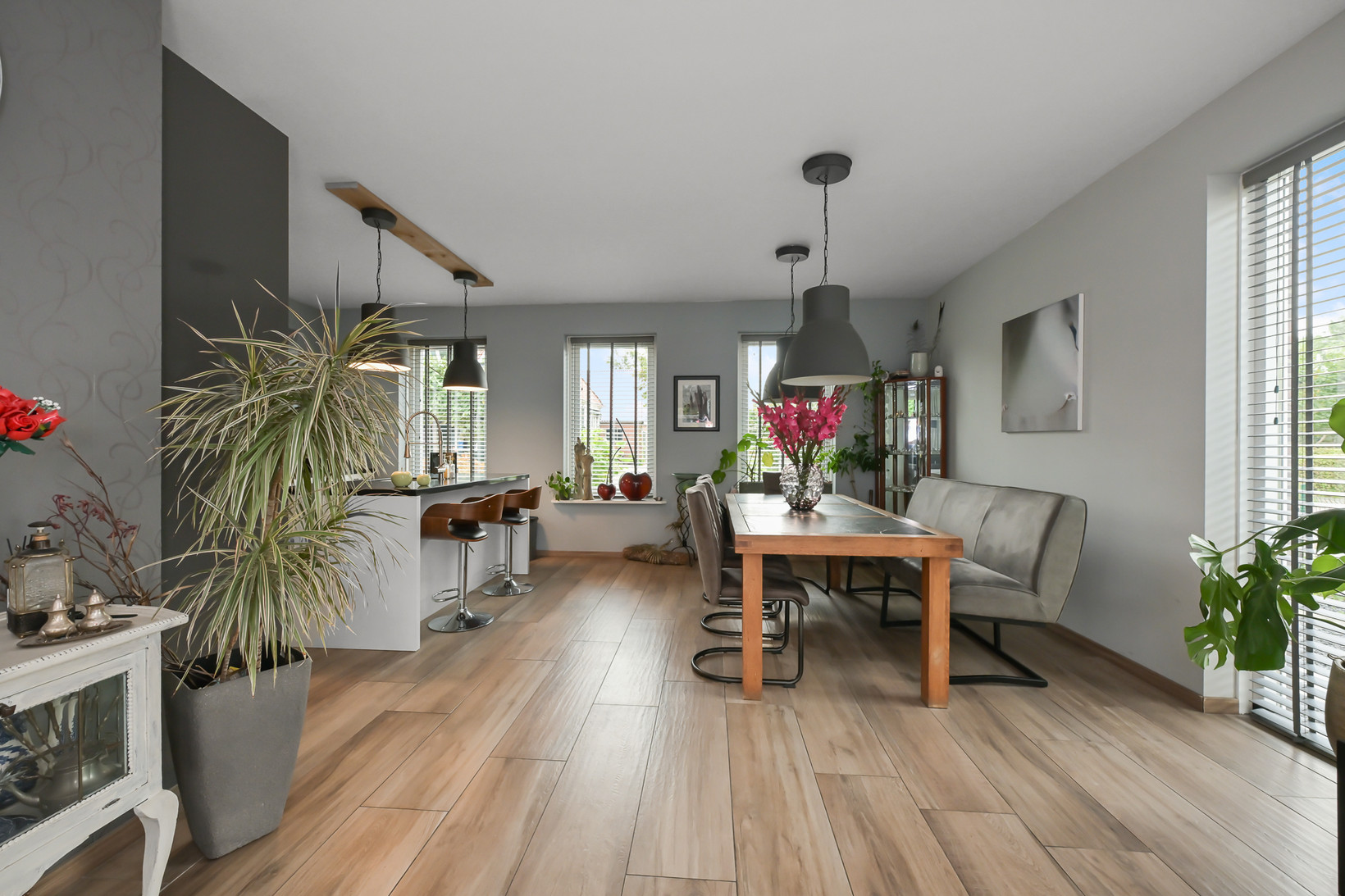 Vrijstaande woning te koop: Dorpsstraat 826, Assendelft