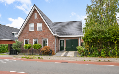 Dorpsstraat 826