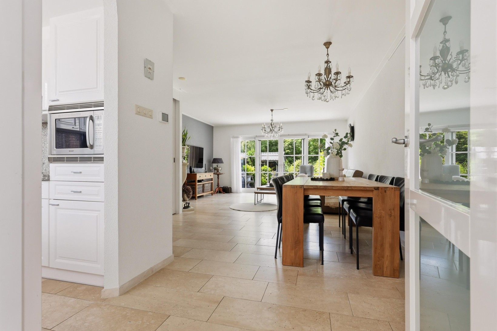 Tussenwoning te koop: De Omloop 24, Assendelft