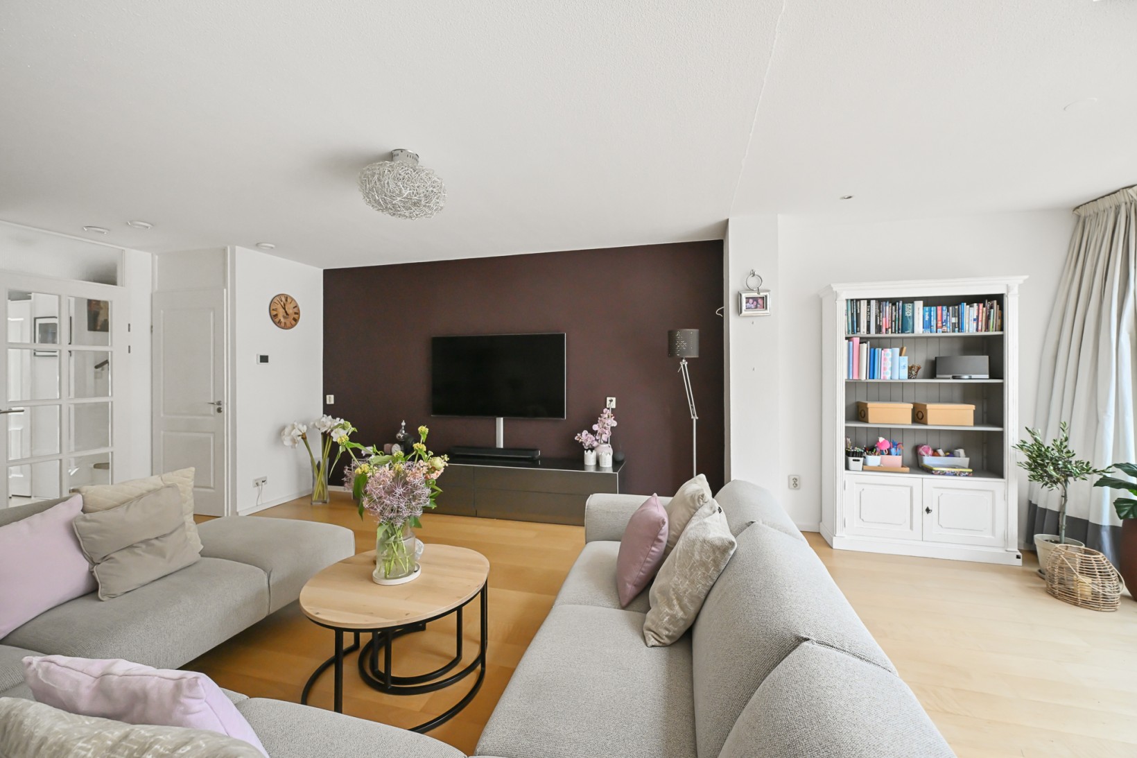 Tussenwoning te koop: Rekenmeester 37, Assendelft