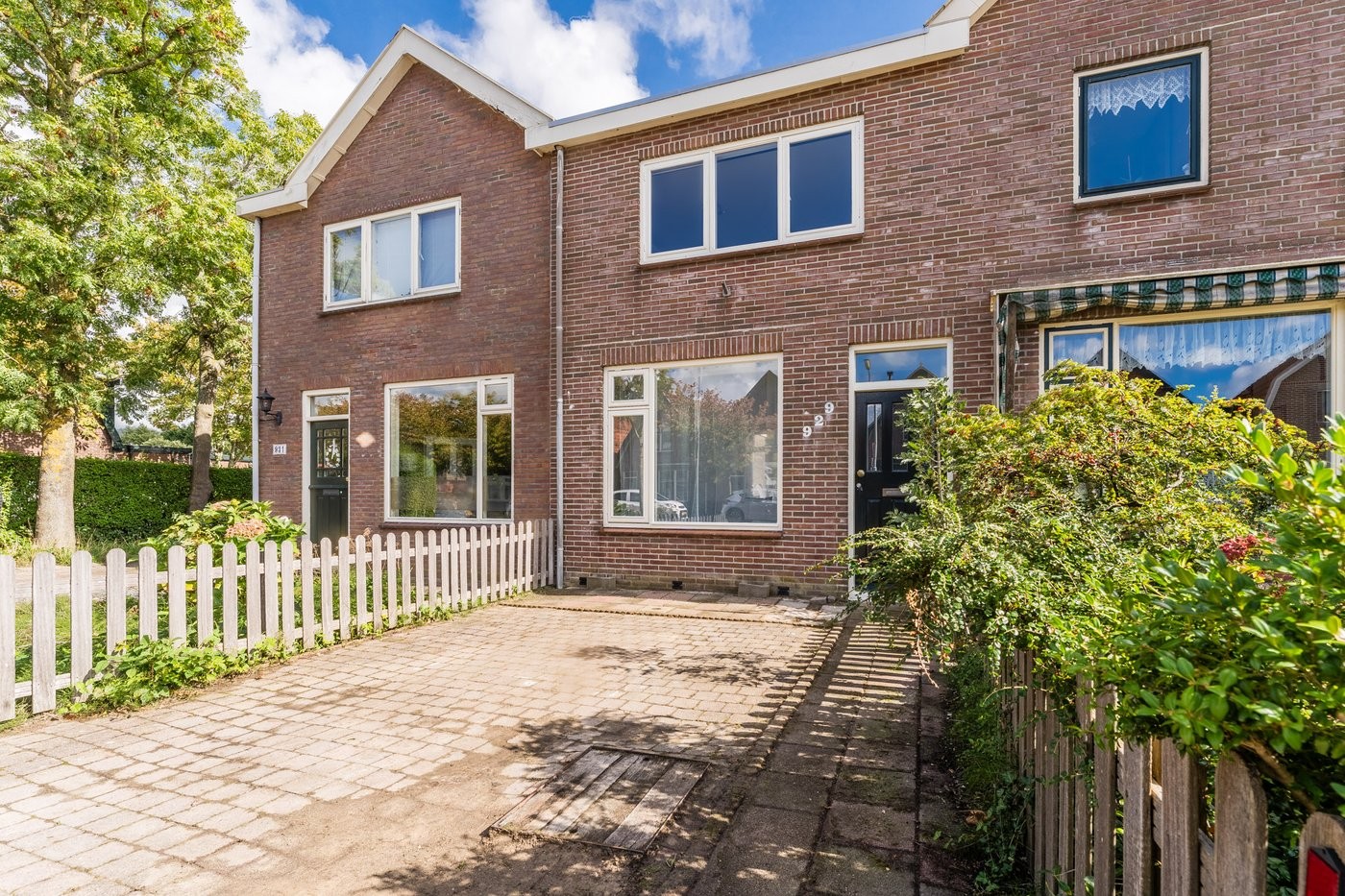 Tussenwoning te koop: Dorpsstraat 929, Assendelft