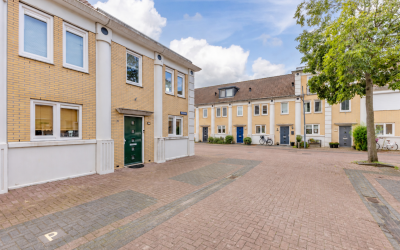 Rooimeester 2