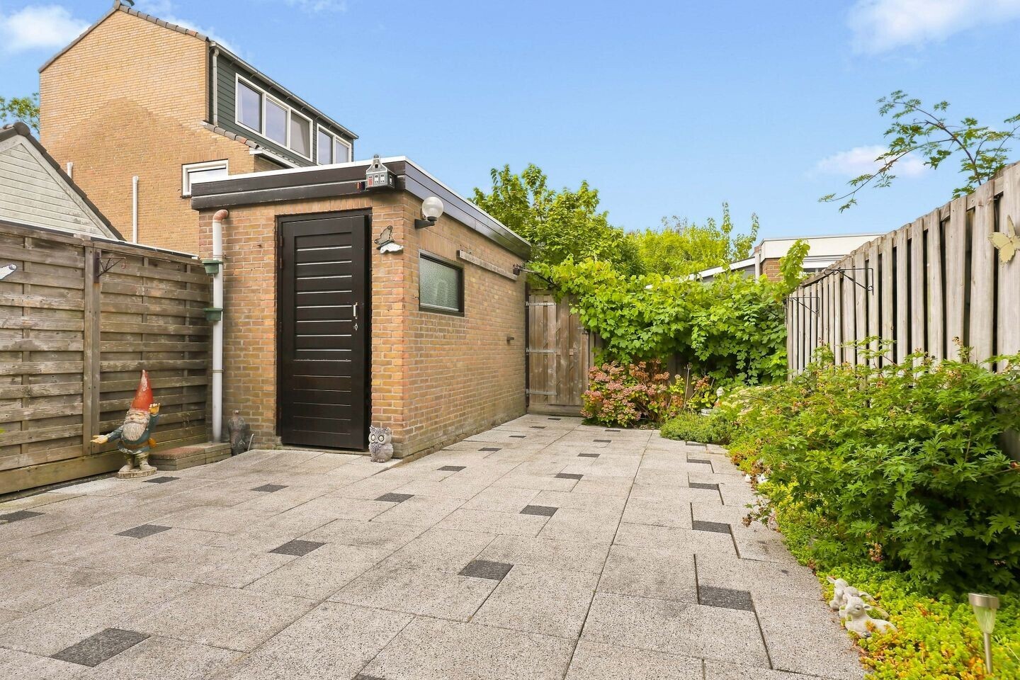 Tussenwoning te koop: Dokter Bonstraat 29, Assendelft
