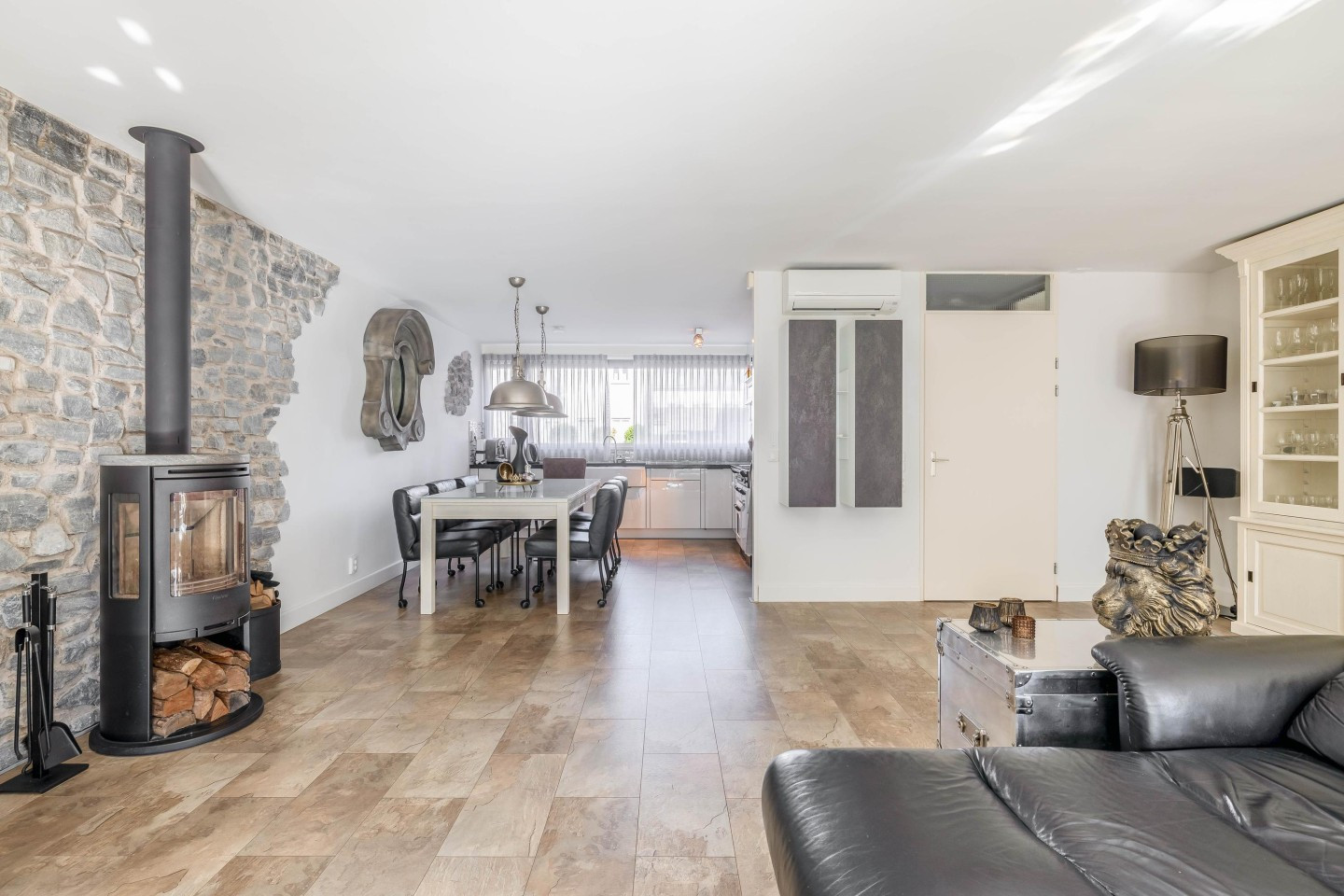 Tussenwoning te koop: Tamis Weer 25, Assendelft