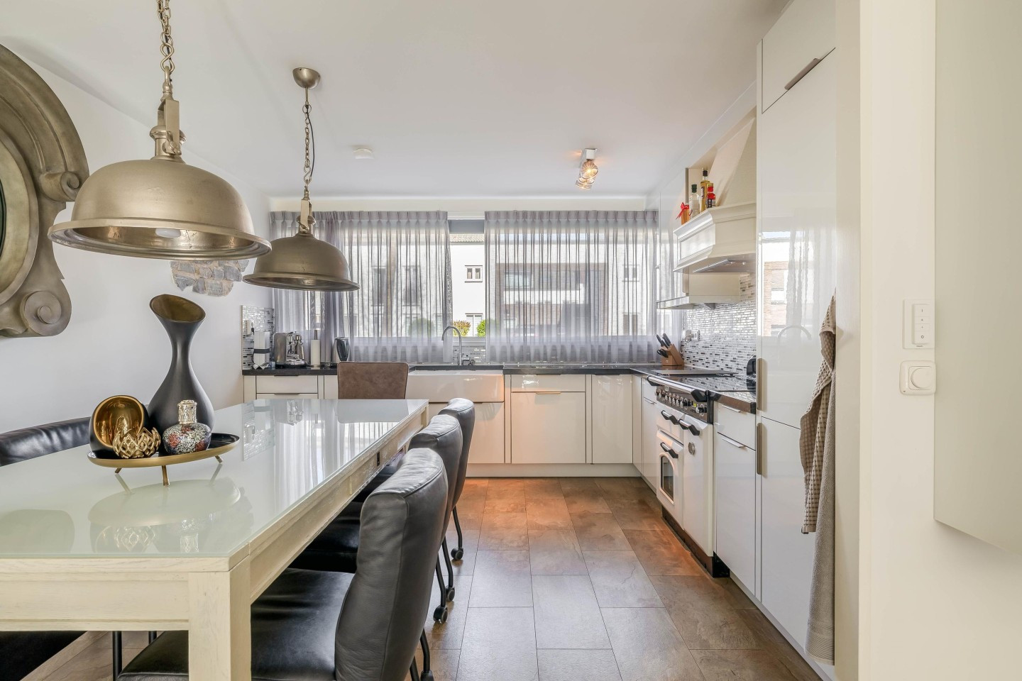 Tussenwoning te koop: Tamis Weer 25, Assendelft