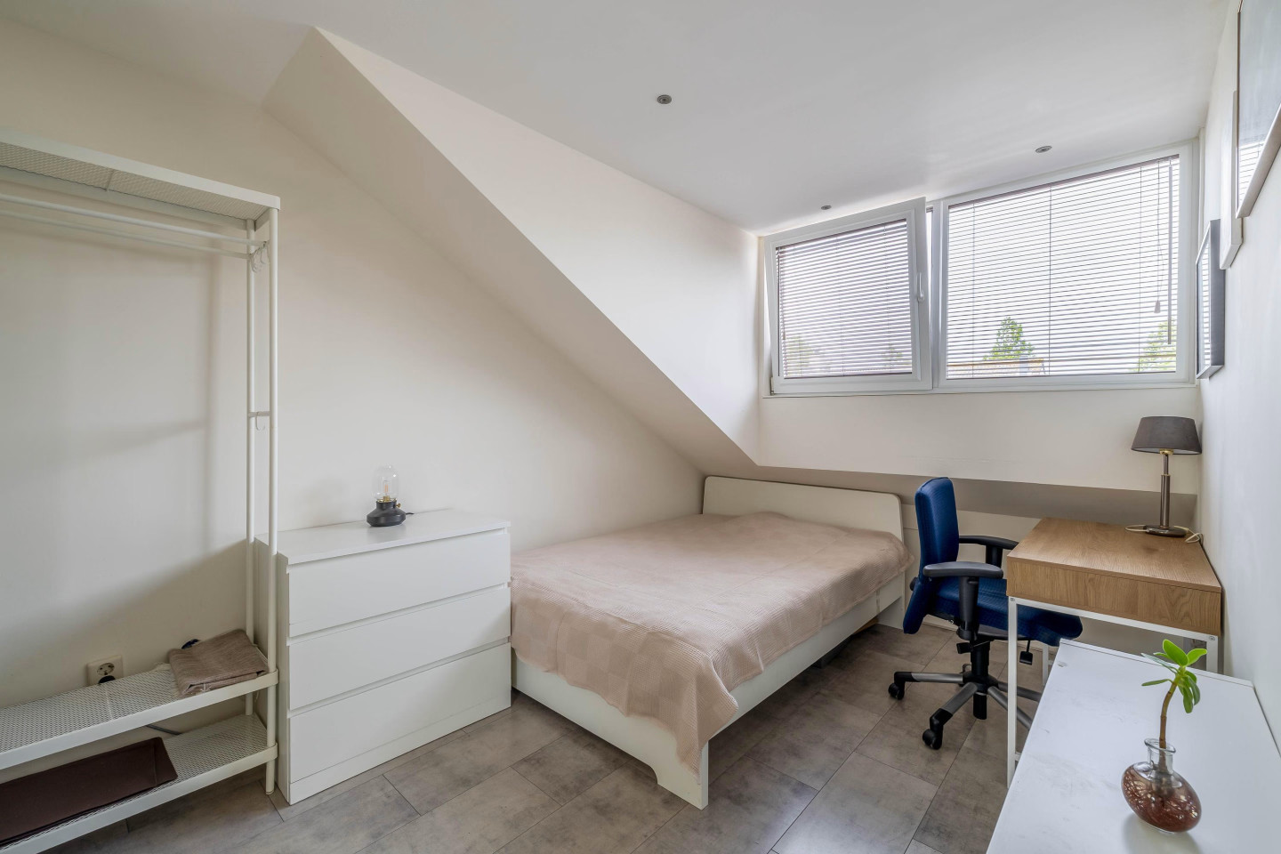Tussenwoning te koop: Beekdal 5, Assendelft