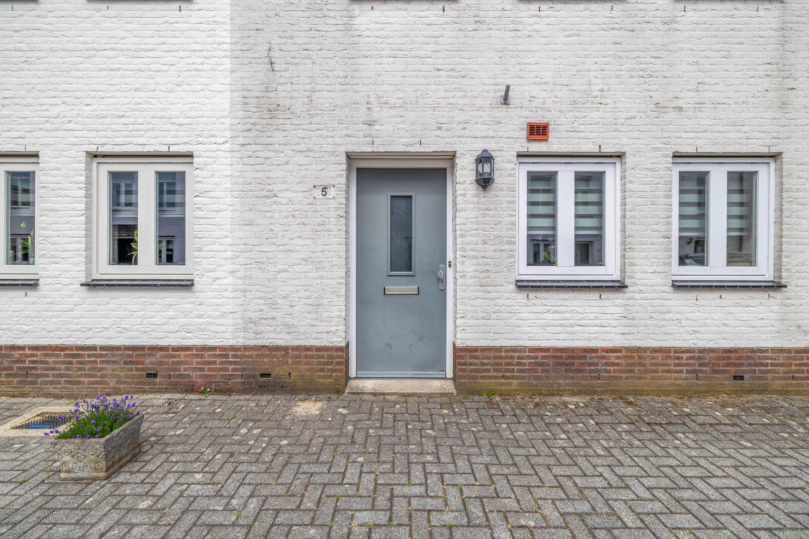 Tussenwoning te koop: Beekdal 5, Assendelft